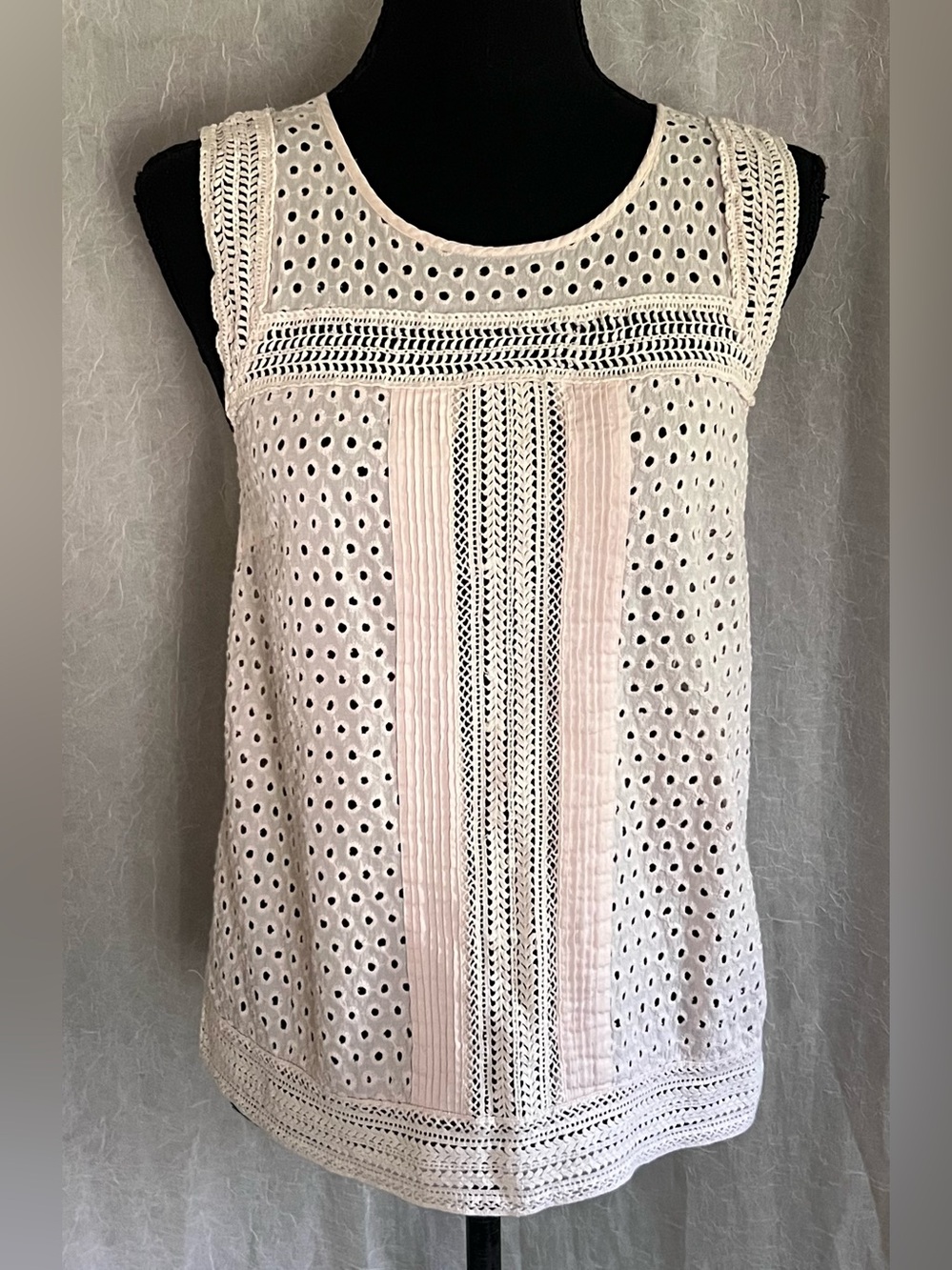 Light pink eyelet lace tank
